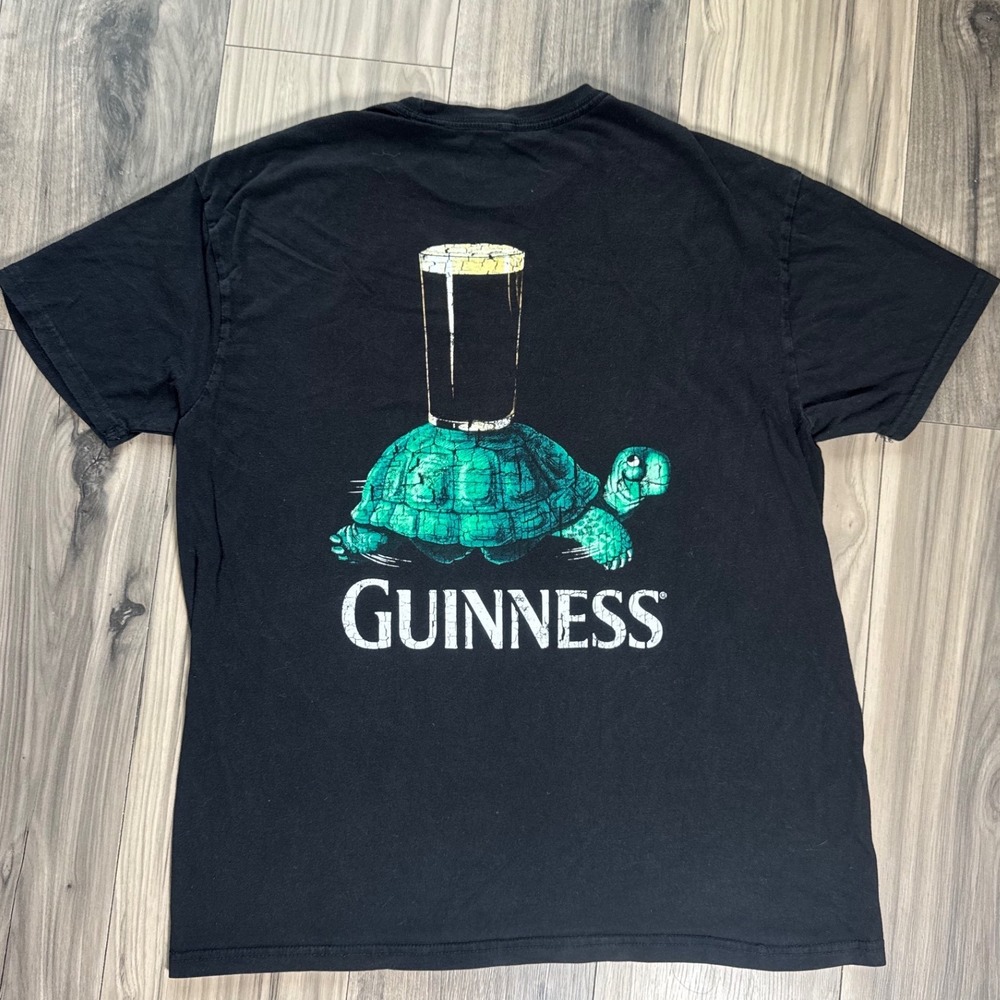Guinness Beer Graphic T-Shirt Mens L Black Turtle Pint Harp Logo Short Sleeve